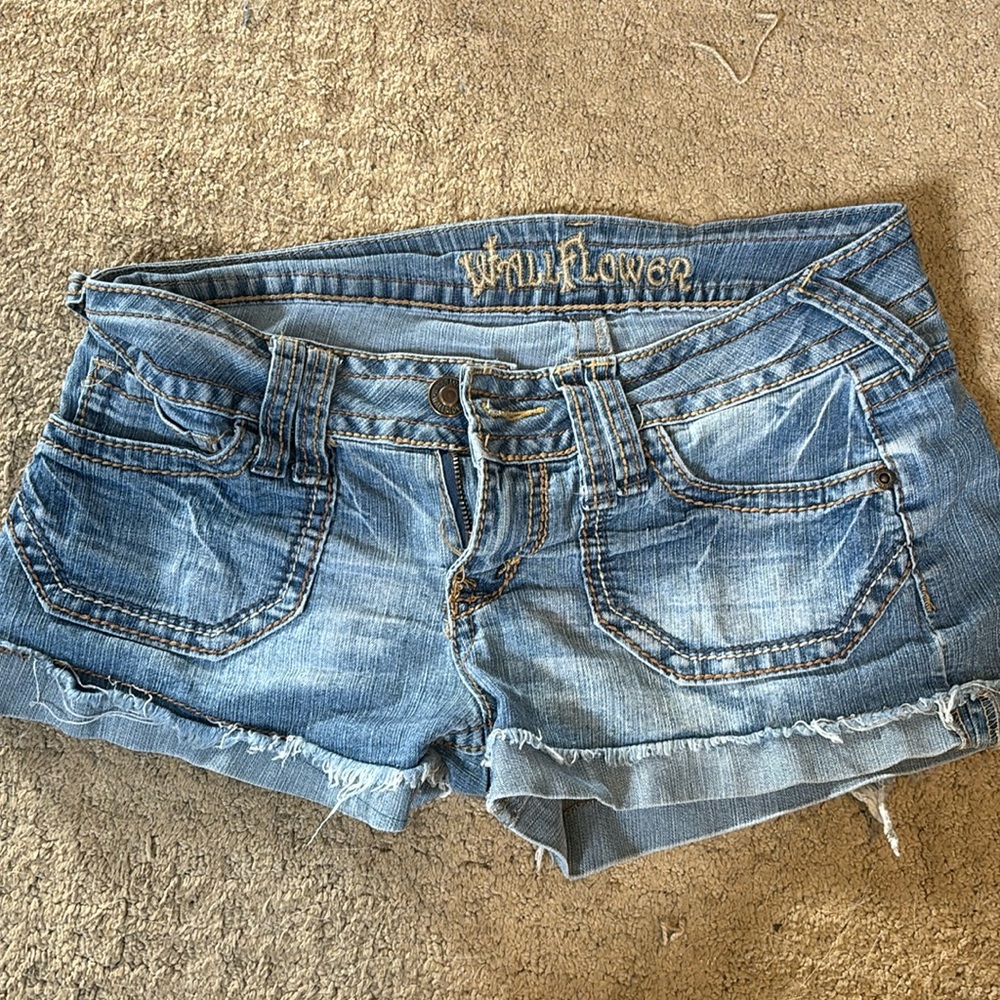 Wallflower short shorts.